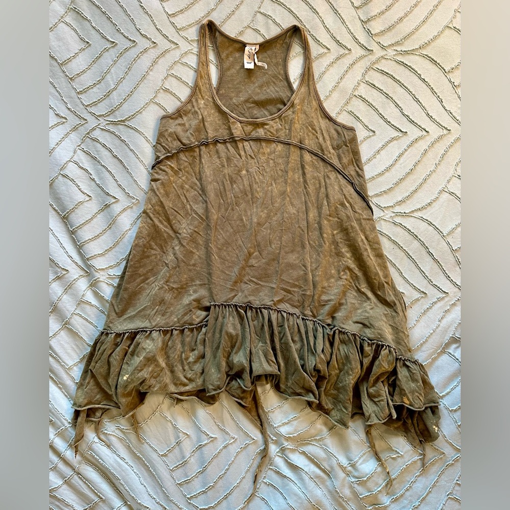 Grunge Y2K style tank